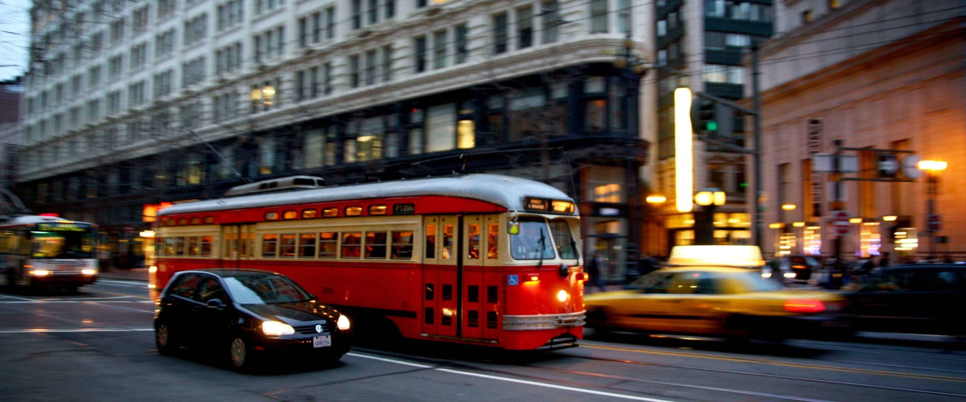 Understanding Bus Maps and Schedules: A Guide for Efficient Public Transportation Use